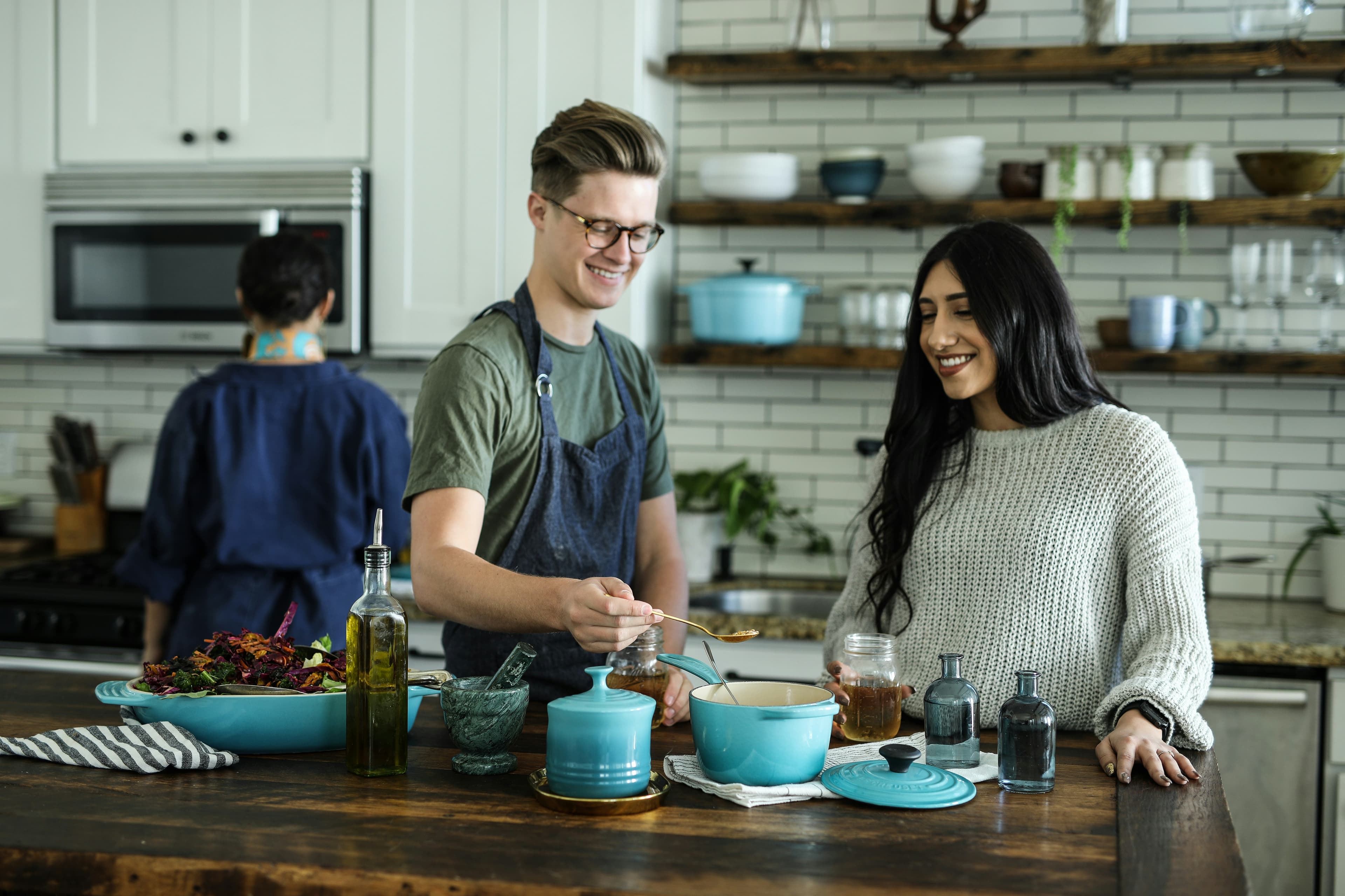 Cocina donde se genera aceite vegetal usado